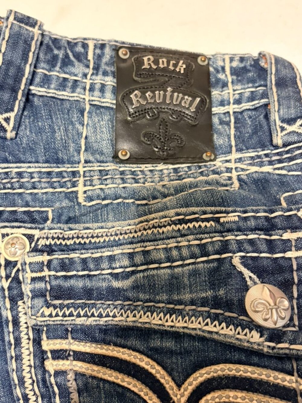 Men's Rock Revival Medium Wash Jasper Bootcut Jeans 31x32 31" Waist - Picture 4 of 5